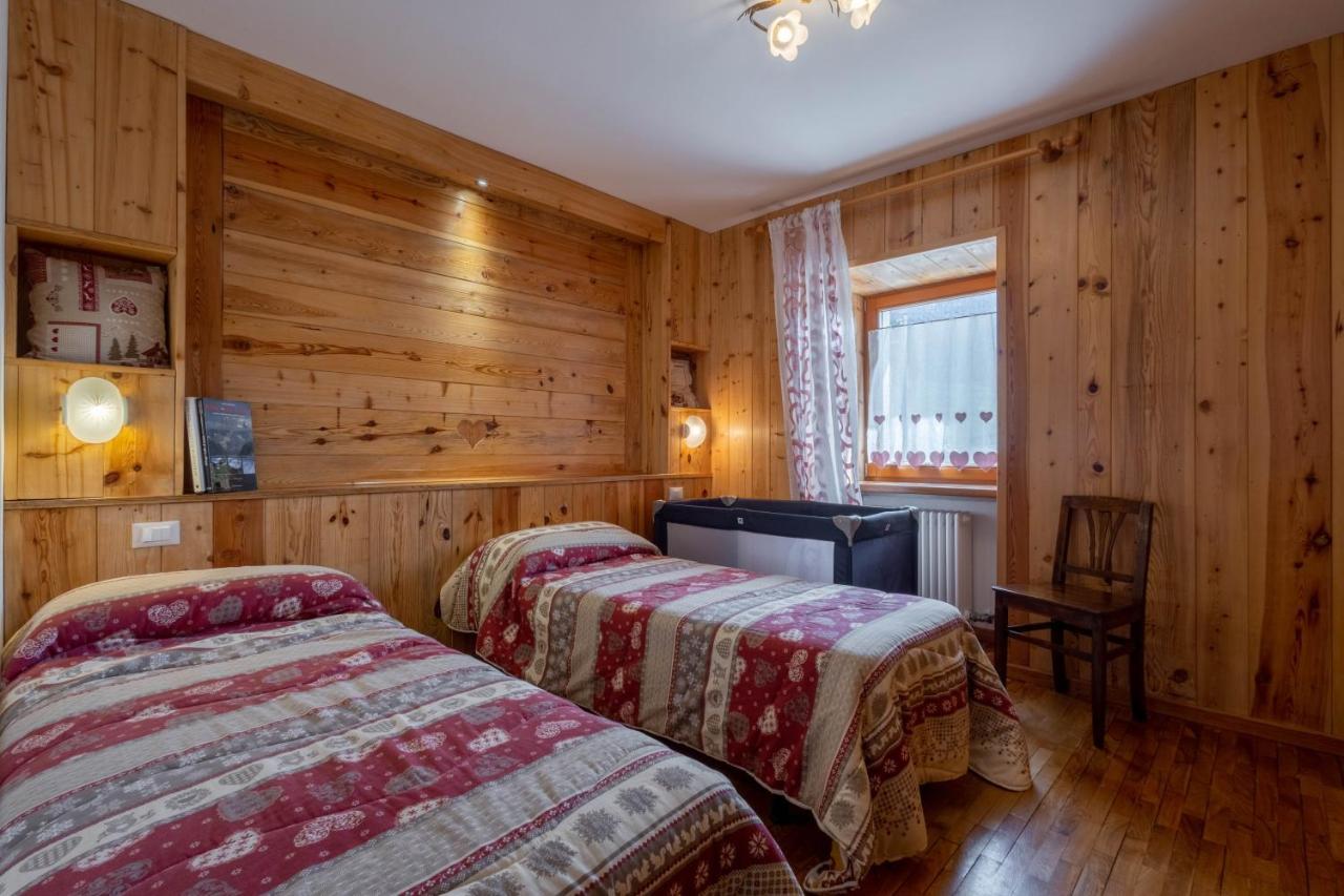Le Vieux Noyer - Appartamenti Al Verde Villaggio Di Rumiod Сен-Пьер Экстерьер фото