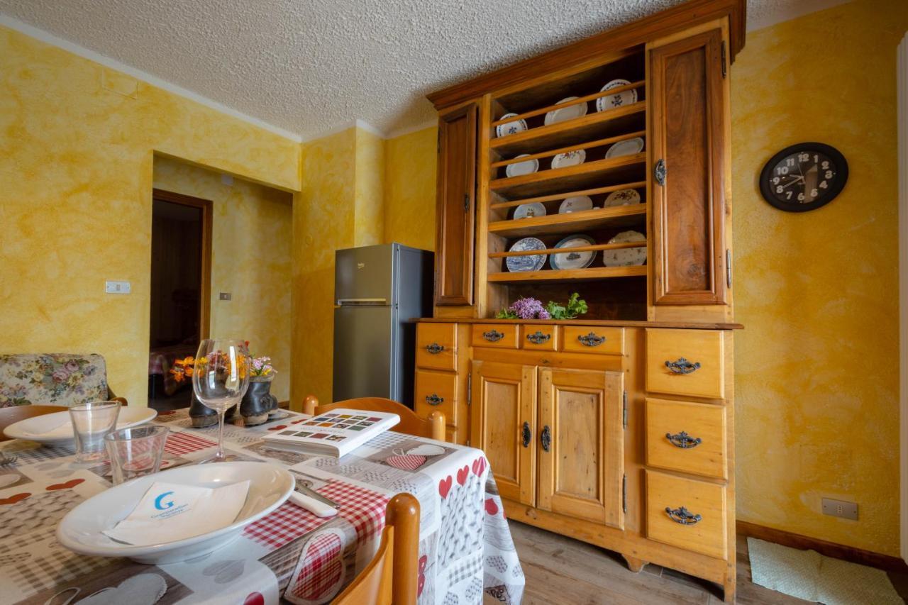 Le Vieux Noyer - Appartamenti Al Verde Villaggio Di Rumiod Сен-Пьер Экстерьер фото